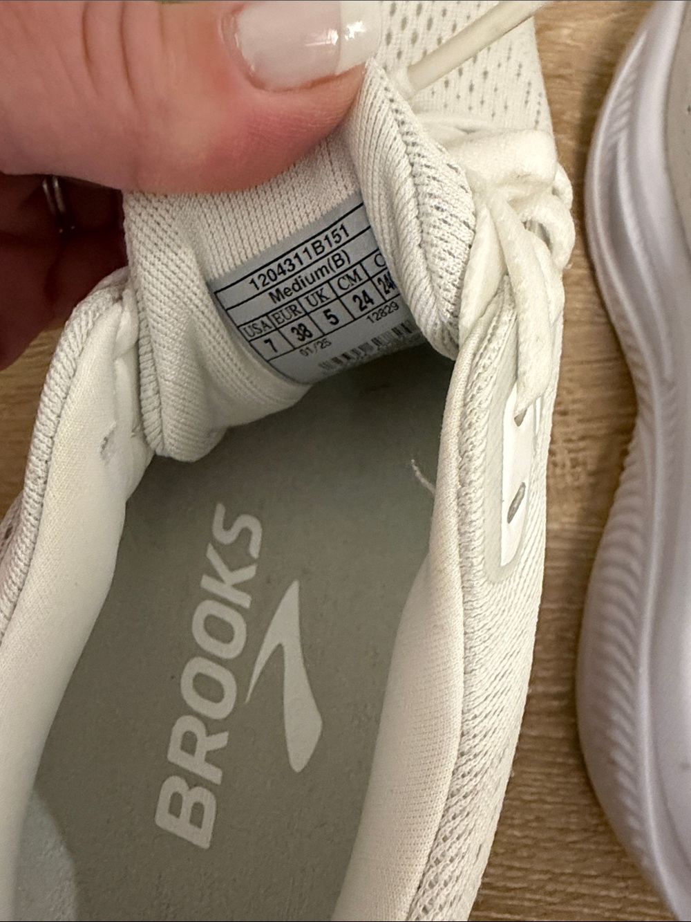 Brooks Neutral White Women's Athletic Sneakers - Lightweight Comfort - Picture 4 of 7